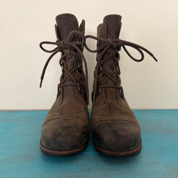 SOREL 'Joan Of Arctic II Wedge' Distressed Brown Leather Jace Up Boots US 8 - Picture 2 of 8